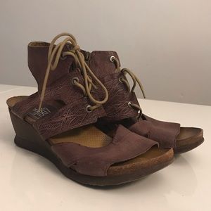Miz Mooz Sierra wedge sandals plum size 9/EU 39